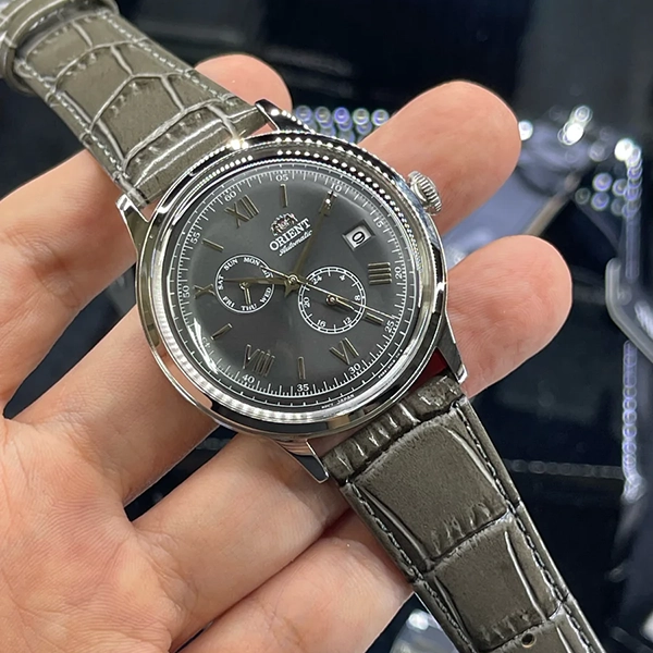 تصویر ساعت مچی مردانه کلاسیک اورینت کد RA-AK0704N